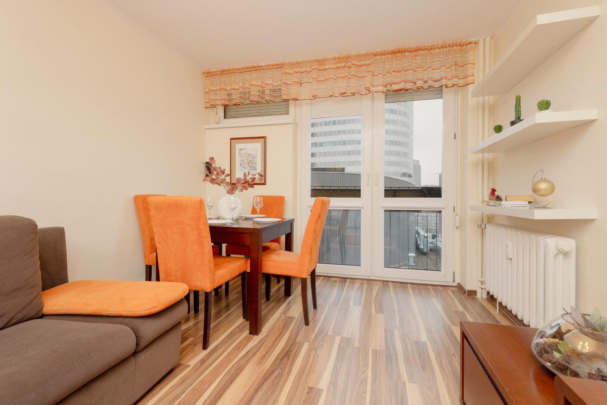 Bright & Cozy Apartments In The City Center By Noclegi Renters Варшава Экстерьер фото